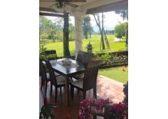 Beautiful House on Prestigious Golf Course
