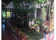 Beautiful House on Prestigious Golf Course