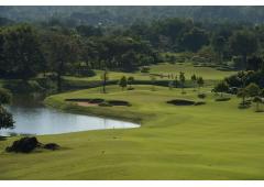 Beautiful House on Prestigious Golf Course