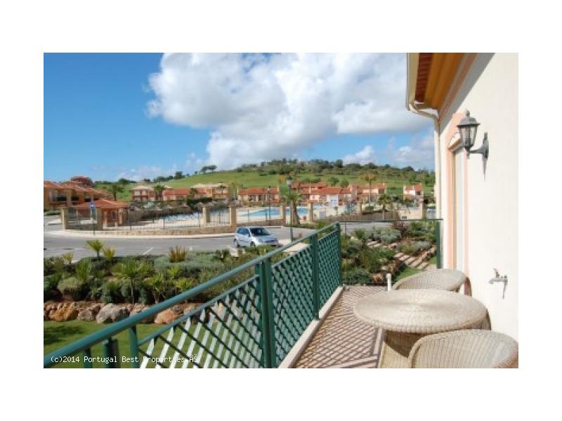 2 bedroom apartment with pool for sale in Lagos, Algarve, Portugal