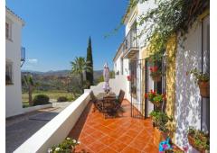 Panoramic views, rustic style townhouse Marbella