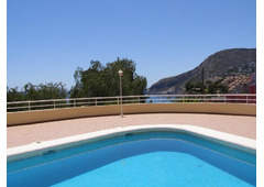 2 Bed Apartment With Sea & Mountain Views