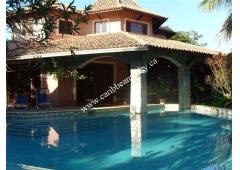 Executive Mansion For A Discriminating Buyer