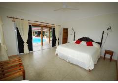 Income property 5* luxury villa private pool and beach