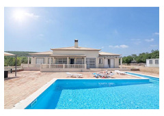 3 bedroom villa with swimming pool - Totally wheelchair friendly