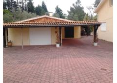Villa with Swimming Pool, Gym, Tennis court / Football