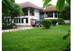 6 Bedroom House 285 sqmt living space  2650sqmt of land