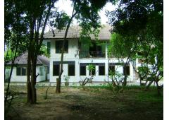 6 Bedroom House 285 sqmt living space  2650sqmt of land