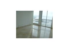 AMAIZING CONDO FOR RENT