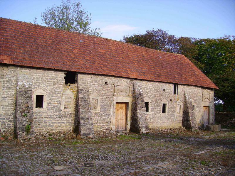 FRENCH MANOR HOUSE FOR RENOVATION IN NORMANDY SEASIDE RESORT AREA