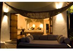 LUXURY VILLA IN BALI-UMALAS-5 MIN TO SEMINYAK-2 BDR AND POOL