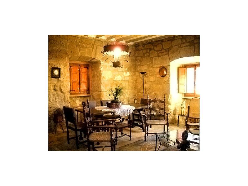 ANTIQUE PALACE 16TH CENTURY FOR RENTAL AS PRIVATE HOME OR RURAL