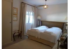 Luxury Apartment right by Valderrama Golf Course