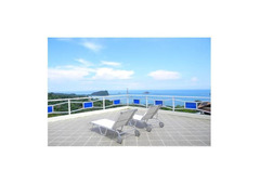 Family Apartment to Penthouse - Location, Location, Location!
