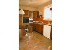 3-bed house + studio flat for sale near Marseille, France
