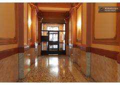 Quite, beautiful and renovated apartment in between Paseo de Gracia and Sagrada Familia