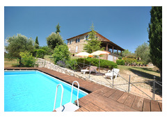 Beautiful holiday farmhouse with pool recently just a few kilometres far from Siena