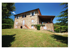 Beautiful holiday farmhouse with pool recently just a few kilometres far from Siena