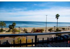 Apartment on seafront in Fuengirola