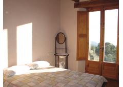 COTTAGE FOR SALE 40 KM FROM BARCELONE