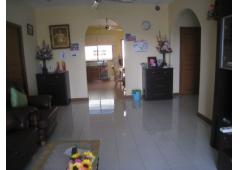 Pattaya 3 Bedroom Pool Villa inside Estate