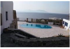 LUXURY VILLA IN MYKONOS