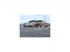 Semi-Detached House Sells // SE VENDE CHALET ADOSADO