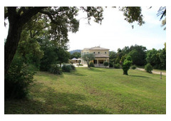 Beautiful villa in Domain near St Tropez