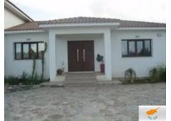 Villa for rent 300 sqm in Cyprus