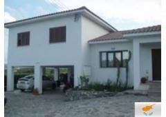 Villa for rent 300 sqm in Cyprus