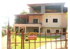 For sale a newly built 3-floor building of 300sq