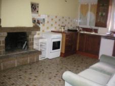 fully  renovated  Breton  town  house  for  sale 30 mms  from  ferry  and  airports!