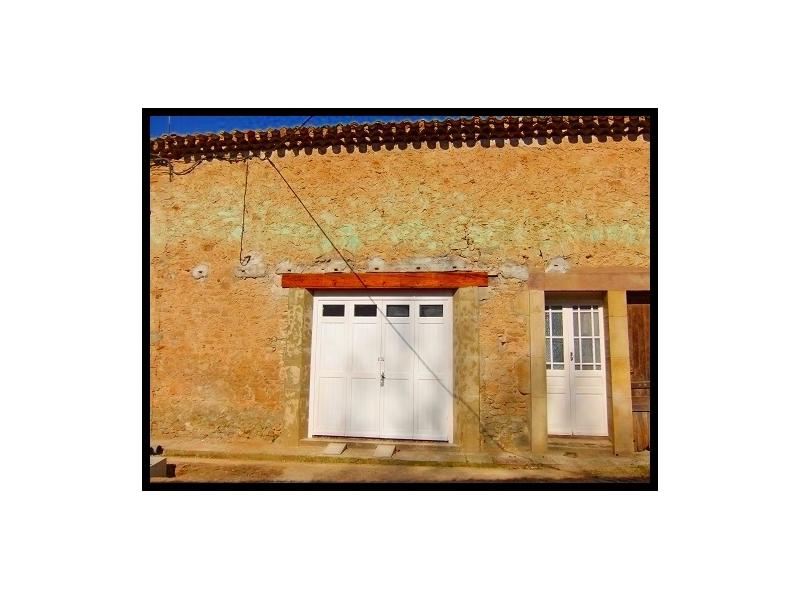 Canal du Midi Cottage with barn to develop and VNF Boar Mooring Price