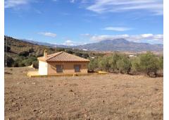 BARGAIN!!! COUNTRY HOUSE IN COIN AREA (MALAGA)