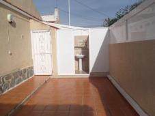 HOUSE FOR SALE IN TORREVIEJA 53.000€