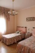 Beautiful Village House in idyllic location near River Ebro