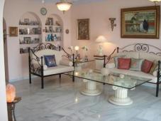 Four bed detached villa