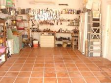 Four bed detached villa
