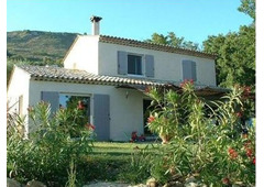 Alpes-Maritimes : Tourrettes sur loup - Hab surface: 140 sq metres - Land: 1600 sq metres