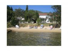apartments 30m from seaside in a small village cicingaj