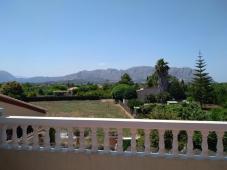 Magnificent villa with guest house close to Denia