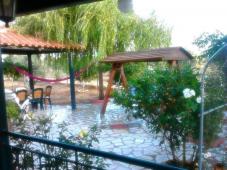 Property with house in messinia.