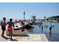 Ground floor apartment with a private terrace in the heart of Corfu