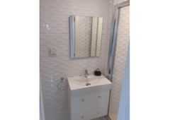 Superb quasi-semi, walking distance to the beach and communal swimming pool