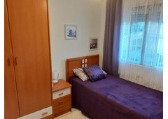 Superb quasi-semi, walking distance to the beach and communal swimming pool