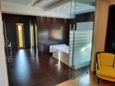 Magnificent Villa 800 sqm by the sea at the Athenian Riviera