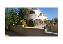 Beautiful 3 bedroom 3 bathroom Villa + 2 bed guest house Finestrat (alicante)