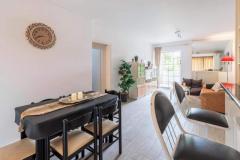 Apartment on a prime location in Voula