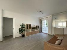 Apartment on a prime location in Voula