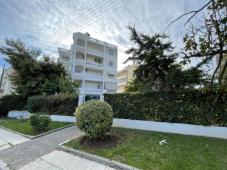 Apartment on a prime location in Voula